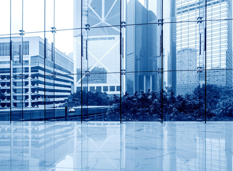 Un ambiente ufficio ben arredato e attrezzato con criteri innovativi aumenta significativamente l'efficienza delle persone.